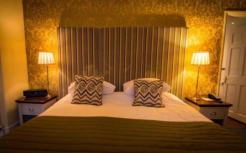 Fairyhill Hotel Reynoldston Kamer foto