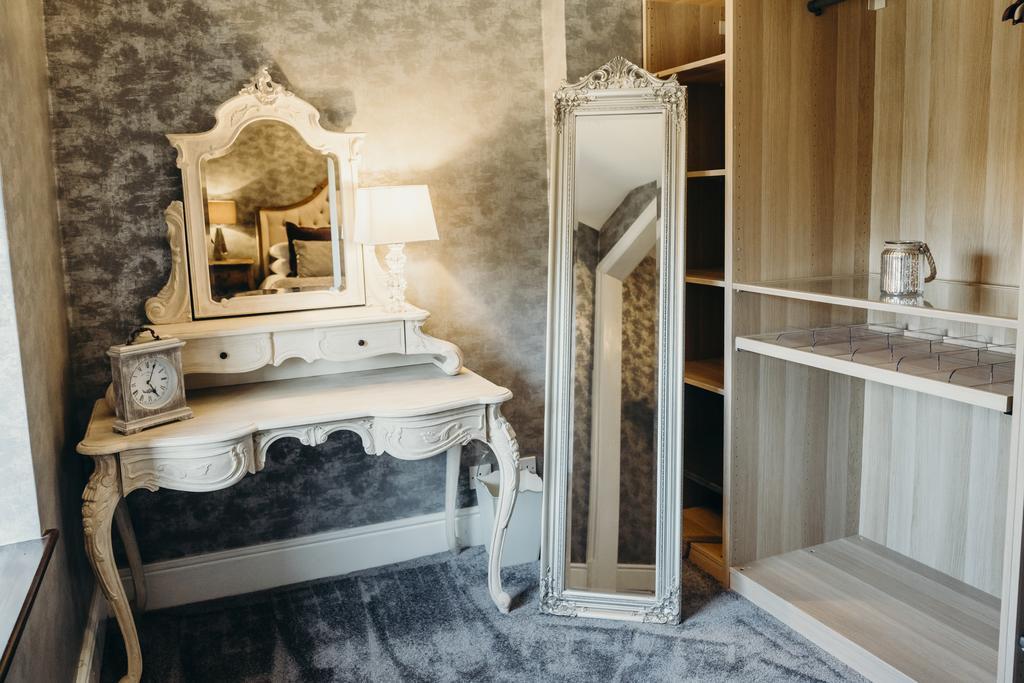 Fairyhill Hotel Reynoldston Buitenkant foto